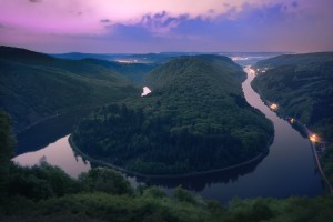 世界登山纪录片发布：攀登者背后的故事引发共鸣，攀登记录